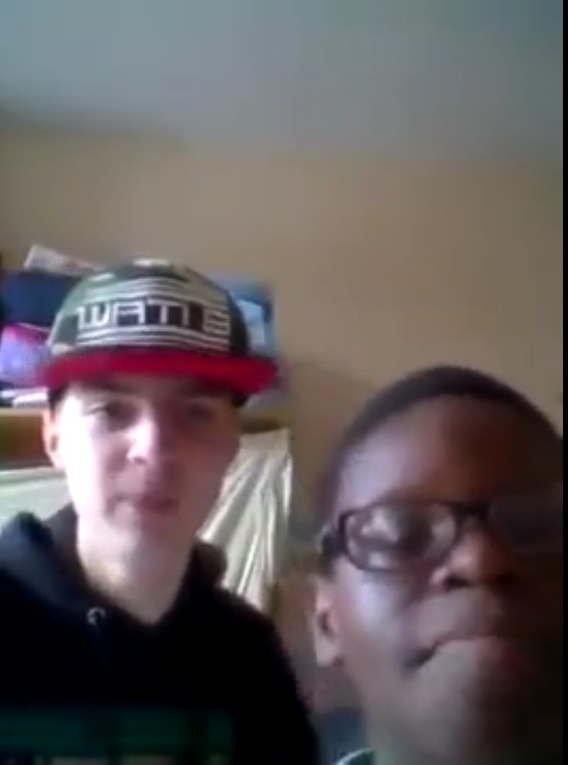 x_xvtanghe12x_x's tweet photo. 5 ans plus tard @NeOxi_YT @Mstrbtman https://t.co/jnA3gr10Pj