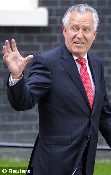 gracelisten_'s tweet photo. @PeterHain @MYANC @_SaveSA @LawsonNaidoo @Derek_Hanekom Hain had actively led campaigns to stop South African sports tours during Apartheid, owing to his racist and oppressive mindset towards native blacks.
@ANN7tv @MzwaneleManyi @Mngxitama @Black1stLand1st
@khaya_ndamane @davidmilis @NdabaShandu @adamitv @PMahumapelo @MxolisiBob https://t.co/P6bKlbUYYG