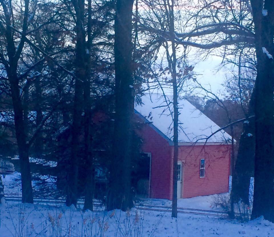 theMarcelosFarm's tweet photo. #whiteChristmas #raspberries #farmette #farming #smallfarm #locallygrown #Pete'sFarm #berries #allnatural #huntley #il #60142 #ford #tractor #1956 #model600 #natural 
#Health #landscape #gardening #hammock #countrylife #woods #nature #Produce #fruitrees #veggies https://t.co/5M5OKdMd8n