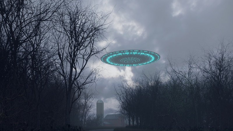 CapelGreenUK's tweet photo. Looking forward to seeing this drama series: Eleventh Hour, Sony Team for #UFO Drama #Rendlesham https://t.co/PWliNvu49U via @variety and @varietystewart Also due out in 2018 https://t.co/WPPZH4uFwe