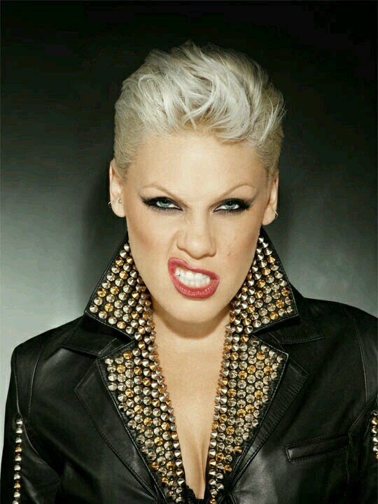 GD_dirnt's tweet photo. 40) Pink https://t.co/xip7IDuznV
