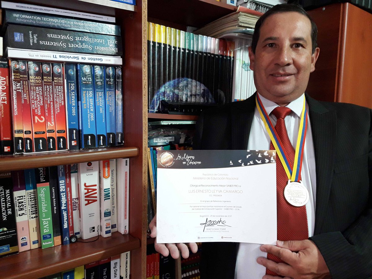 FDavilaL's tweet photo. ¡Felicitaciones a nuestro grancolombiano Luis Ernesto Leyva! quien obtuvo el mejor puntaje a nivel nacional en el Examen de Estado de Calidad de la Educación Superior – #SABERPRO 2016. Con este logro, seguimos aportándole a la #Educación virtual de #Calidad https://t.co/3SSBAgUuci