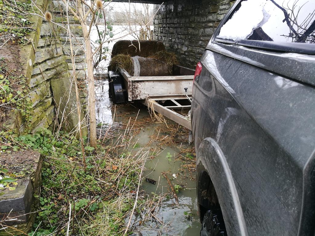 cotwoldshepherd's tweet photo. Bone dry under this old railway bridge yesterday and all year. Where has all this come from in 12hrs!
#wethay https://t.co/xYtiOusrGq