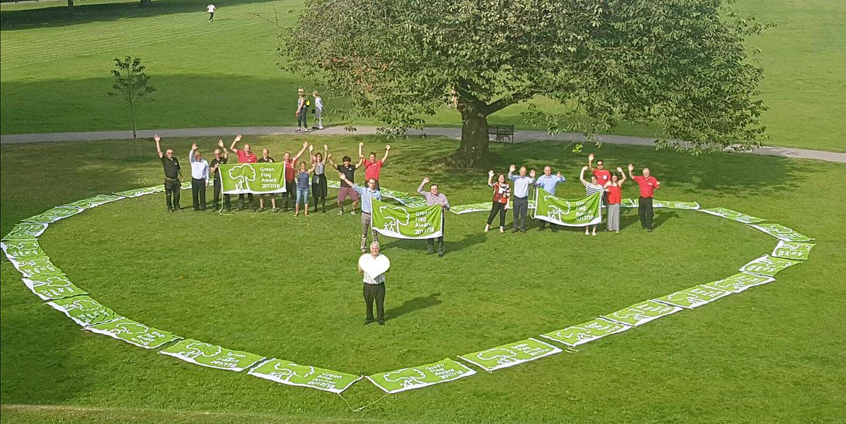 MyNottingham's tweet photo. #Reviewof2017 Nottingham is the UK City Council with the most Green Flags. 32 parks in #Nottingham have been recognised by environmental charity Keep Britain Tidy as amongst the very best in the UK https://t.co/izCTwpR08G