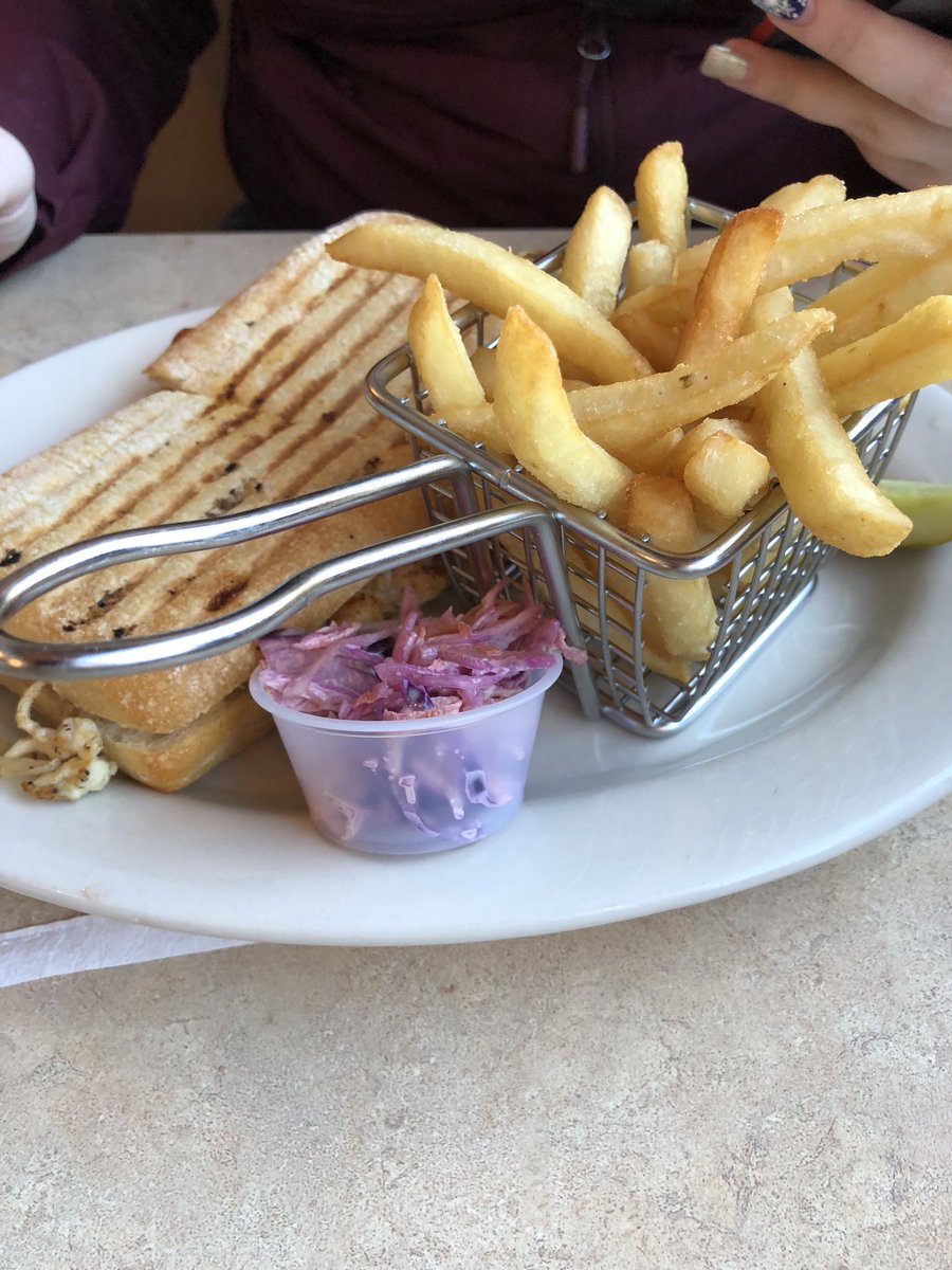 SullivanCounty's tweet image. #munsondiner #libertyny #sullivancounty Great food, great service at the New Munson Diner