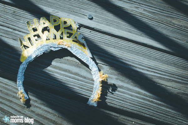 rochester_local's tweet image. Even when the path veers and it feels like the road less traveled, I will steadily move forward.  Take one step and drink one glass of water.  Repeat. #resolutiontime #drinkmorewater