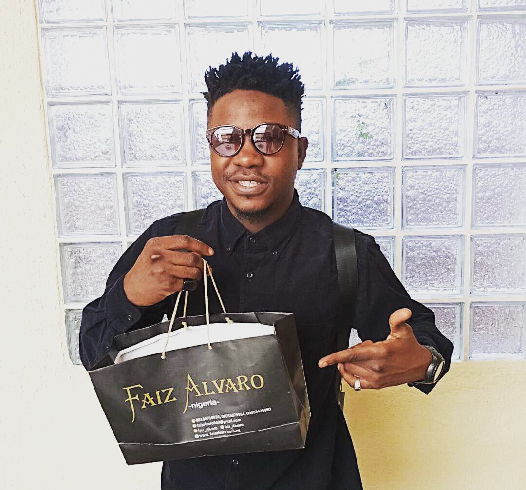 Faiz__Alvaro's tweet image. @ClassiQ_ Rocks the #switchstep slippers too...thanks for the support and patronage brother,One love #sarki #Arewamafia