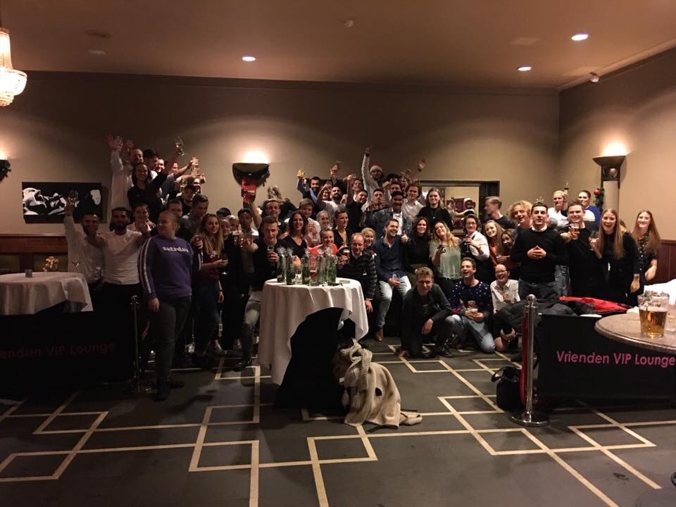 Dat was een top kerst. Dankzij een top team. En gister uiteraard traditioneel afgesloten met de ‘afterparty’. #workhardplayhard #helden #theaterhotel