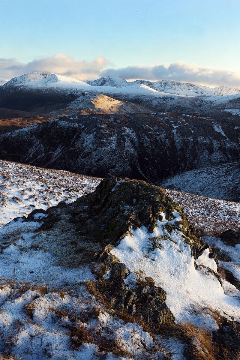 mikemckenzieis's tweet photo. Nice afternoon jog up Blake Fell and across to Carling Knott chasing the light to get a couple of photos for the @newsandstar  and @timesandstar. And..completed day 27 of #cnrun #festivestreak at the same time. #jobdone @runtagit #lovethelakes https://t.co/MblTMJ9Y6r