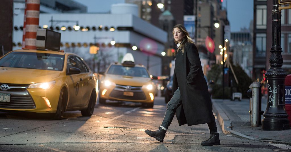 danner's tweet photo. Kimberly Wesson of @1.61r in our Danner Lights. Shop the winter collection of #portlandselect at https://t.co/p1CkPGxqhu. https://t.co/CUh5C8QvwZ