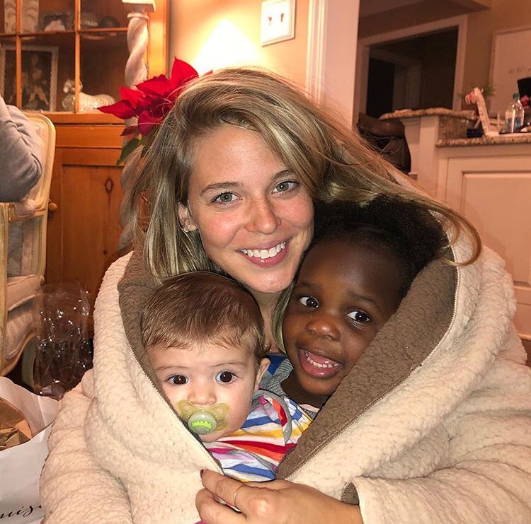 ThomasRhett's tweet image. Feeling very blessed this holiday season. These 3 make life incredible. Hope everyone had a great Christmas with family and friends! 🙌🏼🎄