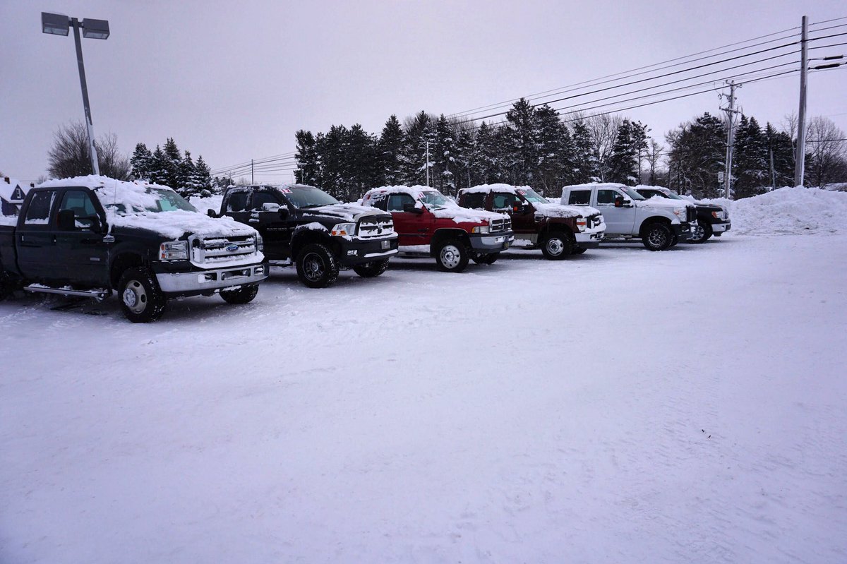 NFIEmpire's tweet photo. Setting records in Erie! No quit at NFI Empire! We are having a blast with our 4x4s in this snowpocalypse!
Come out & drive a 4x4 home today.
#snowpocalypse #eriepa #snowfallrecord #snowday2017 https://t.co/FbklF872UV