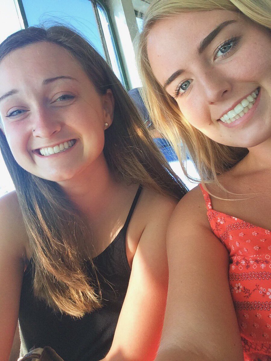 NevaMarr's tweet photo. 16. KELS’ VISIT. @kzetterberg and I went to Mackinac Island and did all the touristy things and rode bikes and it was awesome bc the weather was so nice 💗 https://t.co/v7rfdEhqCy