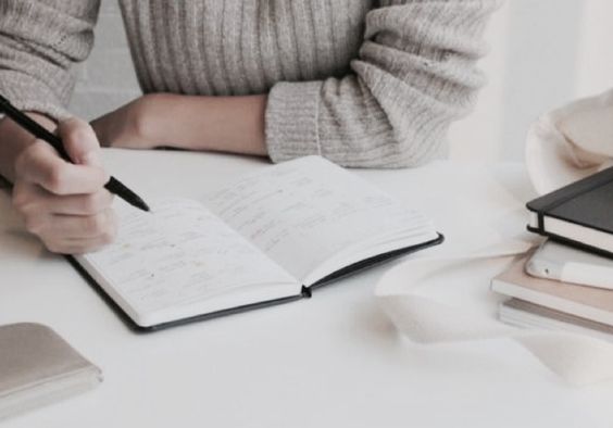 fxckoffkindly's tweet image. i am ELIZABETH, not POLLY.
               ◍ betty cooper
               ◍ canon
               ◍ ships w/ chem
               ◍ written by #bri
               ◍ rt?