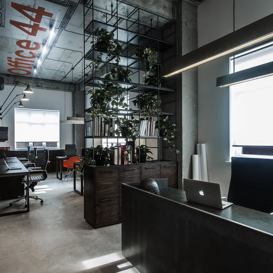 risebuildingco's tweet photo. A little #winter #office #inspiration. 

#RiseWithUs #luxury #lux #luxe #luxurious #office #housegoals #modern #modernoffice #startup #millionaire #billionaire #design #architect #realestate #moderndesign #interior #austin #austintx #custom #office https://t.co/z8DcwpJIVV