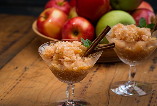 MyJuiceman's tweet photo. For a refreshing twist on apple pie 🍎

https://t.co/5ZBCfSGEyY #MyJuiceman https://t.co/E9X7uTNlbV