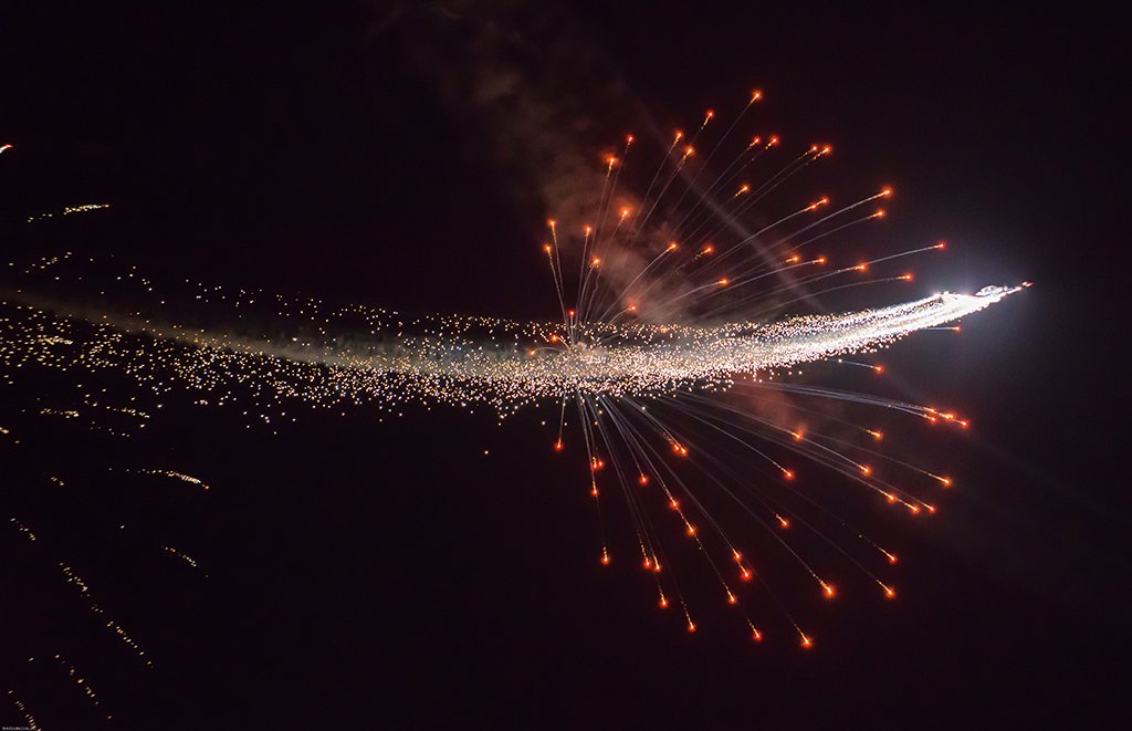 my całą pirotechnike sylwestrową wystrzeliliśmy już w sierpniu #wgdyni