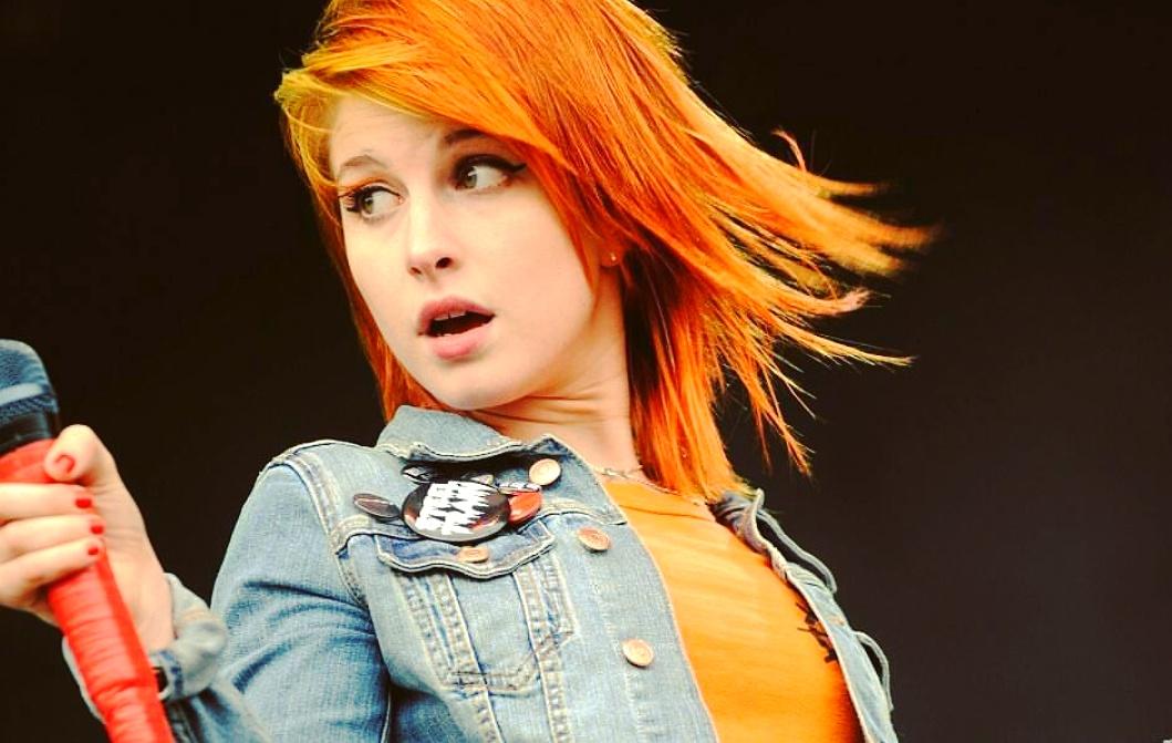 Happy 29th birthday Hayley Williams!    