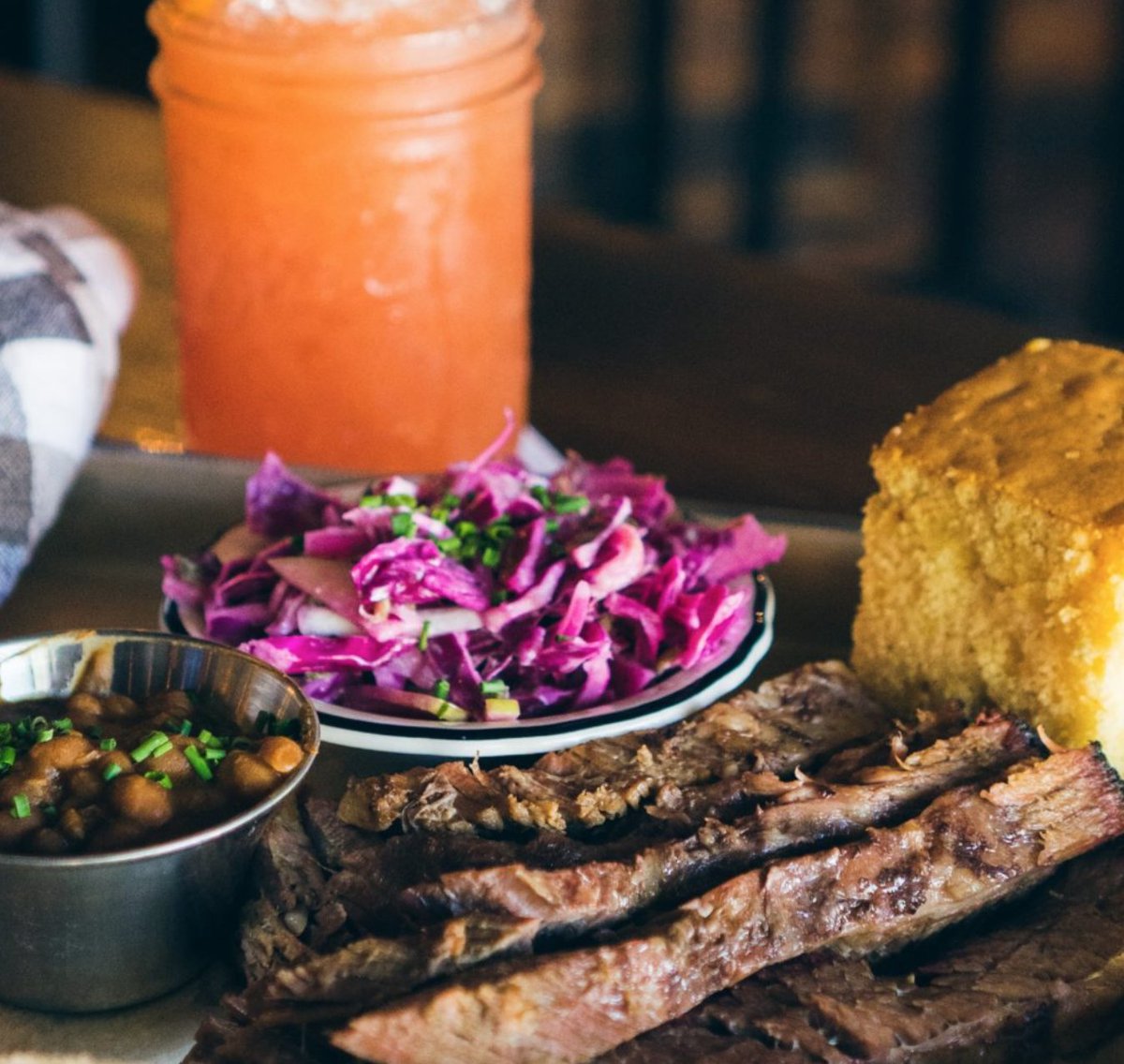 LocalsDishTB's tweet photo. Bravo to these Bars for stepping up their food game! https://t.co/wDiiElwH44 https://t.co/MRFTnJARmt