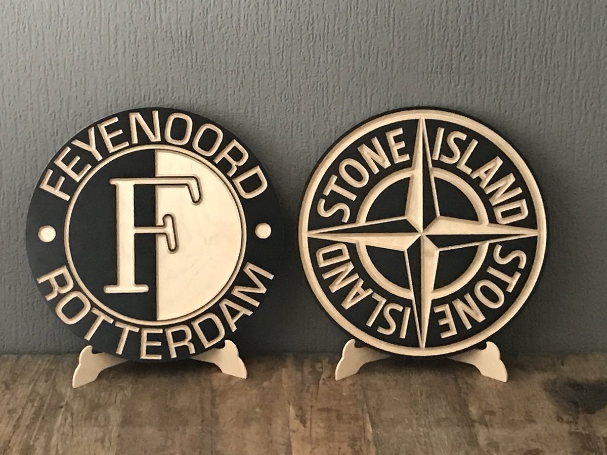 MyCarvedArt's tweet photo. Groot aantal verschillende logos gedaan dit afgelopen jaar maar die van Feyenoord toch wel meeste animo voor.... #legioen #feyenoord #customizedlogos #woodporn https://t.co/7EpXzA72NO