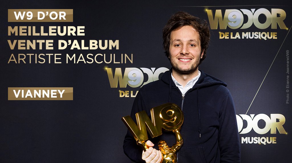 W9's tweet photo. .@VianneyMusique remporte le #W9dOr de la meilleure vente d’albums pour un artiste masculin 🏆 !!! 
  RT pour le féliciter 👏 https://t.co/S21wv4TXZV