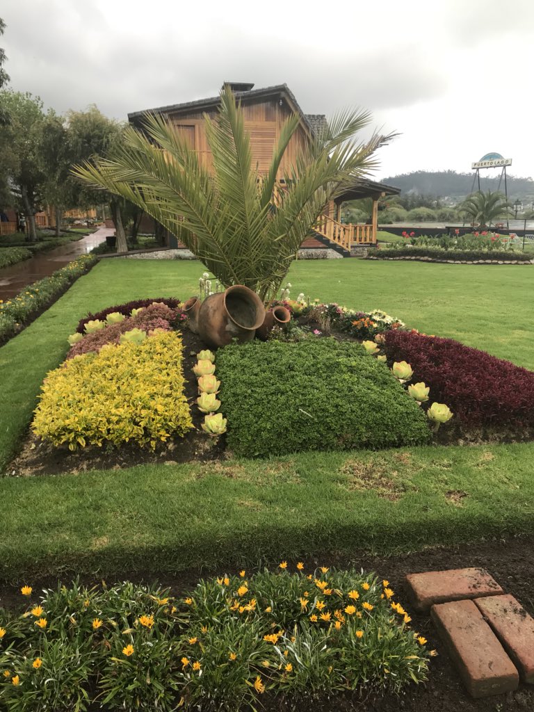 MidlandShuttle's tweet image. Puerto Lago, another beautiful place in Ecuador