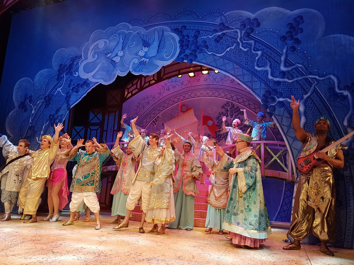 Fantastic night at Aladdin at #GarrickPanto