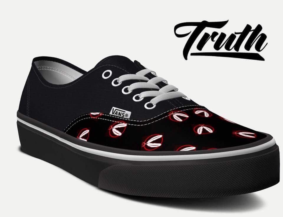 jrthetruthtv's tweet photo. Mock-ups in the works for a 2018 @iroctruth Γ @VANS_66 Custom Collaboration. Stay tune for what's to come. π¦
#TruthNation #TruthNationClothing #Iroctruth #CustomVans #CustomShoes #CustomSneakers https://t.co/naKdLWDP5v