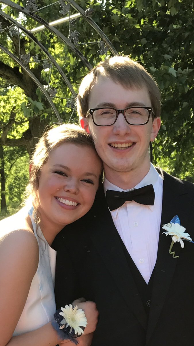 Happy birthday to my partner in crime and my best friend in the whole world!Thank you for always being there for me and making every day a new wonderful adventure. Love you Jess❤️