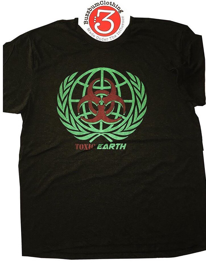 buzzbum1's tweet photo. Our Toxic Earth tee is to bring awareness to the planet and environment. We need to take care of our planet #toxicearth #earth #mothernature #gogreen #buzzbum #buzzbum_clothing #toxic #hazard #globe #thinkgreen #mensfashion #mens  #america #worldwide #worldpeace #world https://t.co/Cs4fBiyZz0