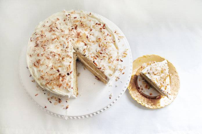 leckerlee's tweet photo. It's #WomanChefWednesday! This week, we're celebrating Clara Polito who runs the Los Angeles-based vegan baking business, @ClaraCakes. 

Learn more about #ClaraCakes here: https://t.co/Ax74uVpiqg https://t.co/ysyHPzdczG