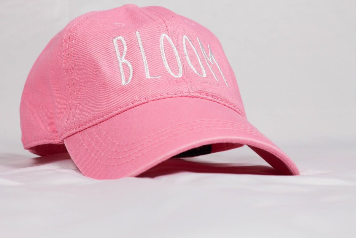 BloomClothingCo's tweet photo. Pink and poppin’ at https://t.co/J8w5IRX1C7 #DadHat #Pink #Bloom #ForTheBees #Fashion #Bees #BeeApparel https://t.co/xgMloTvJP1