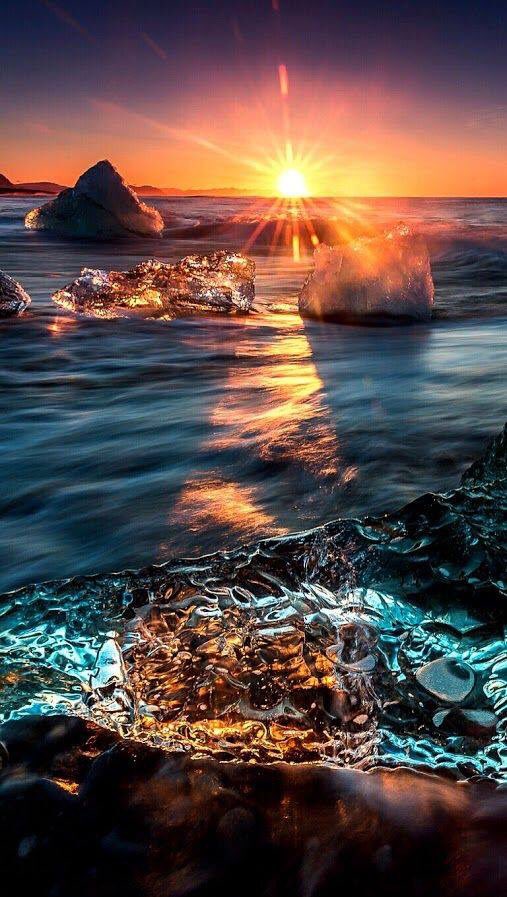 Let every sunrise adorn your mind with the power of hope. Let it paint your life with the colors of the morning sky.