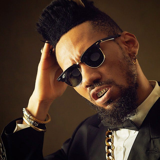 CoolFMAbuja's tweet image. #Np #ESureForMe @phynofino on the #GoodMorningNigeriaShow with    @MahoganySilver_ &amp;amp; @Kenyatta7D                                            

Whatsapp 0809 992 0275
  #ThursdayMotivation #Thursday #LoveDay #LoveThursday #2018Loading #Abuja  

📻listen live radio.coolfm.ng