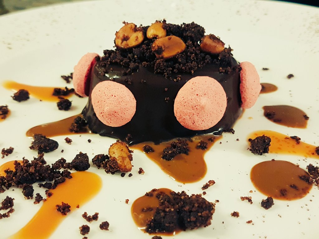 AmaresIX's tweet photo. Panacotta de Café, sensacional @CaladeMarResort #Pidetealgogourmet  #puntaixtapa @JavierAluni @Visit_IZ #Cafe_Universe #coffeelovers #CoffeeBreak #desserts https://t.co/byelhgvYwY