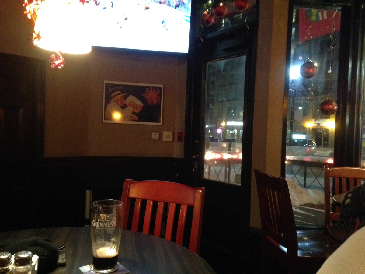 Stuandbartender's tweet photo. We leant out our stage area to the #WorldJuniors tonight. 
Go @TeamCanada https://t.co/tNZmEuUTZs