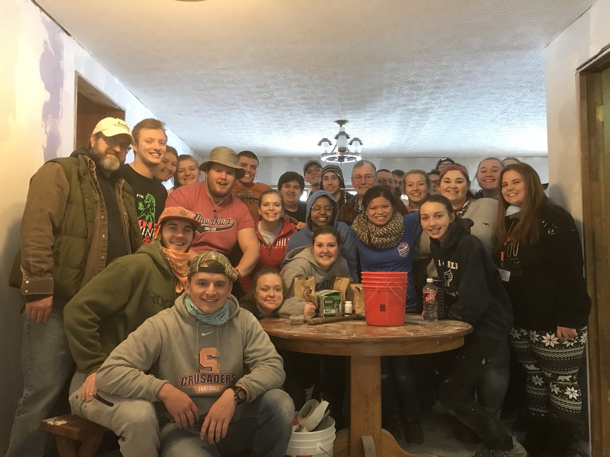 LutheranHANDS's tweet photo. Day one, lots of fun!! 🛠👍🏼 #WorkingInWebster https://t.co/SypERFMFex