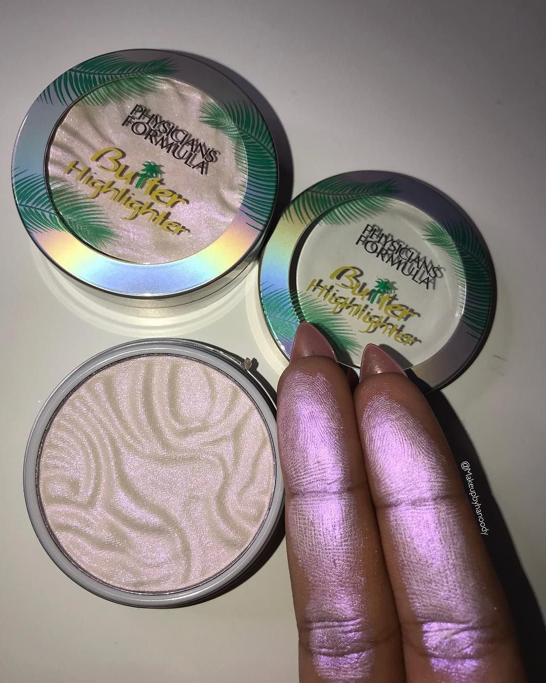 Physicians Formula on Twitter: "The new 'Iridescence' shade of physiciansformula Butter Highlighter is here and i'm in LOVE!! 😍 beautiful and so creamy... I love to apply the Butter Highlighter with