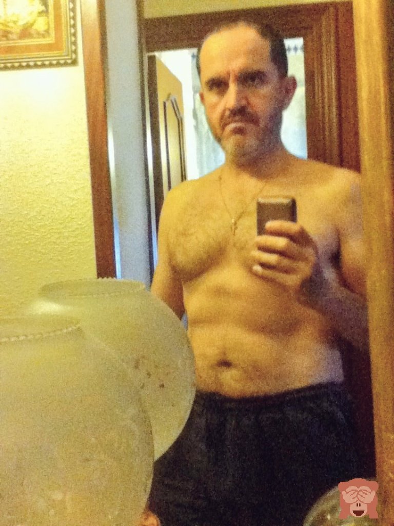 wrdfittraveller's tweet photo. #Gettingfit while #travelingtheworld From #obesity to #normalBMI &more Week38 lost 28.5kg #cebu Philippines May2013 @wrdfittraveller https://t.co/0cj24GtqIP
