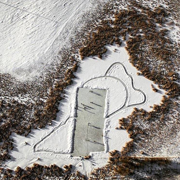 Saskatchewan's tweet image. It's a Canadian tradition! We want to see your favourite outdoor skating rinks in Saskatchewan. Share your photos by using #ExploreSask. Photos by IGers vasya.omelchuk, saskdroneshots, morganvictoriaa &amp;amp; gordvaadeland #ExploreCanada