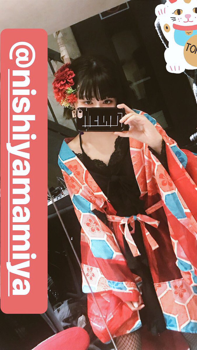 ナナヲアカリ on X: ライブ衣装は今回もMIYANISHIYAMA(@MIYA_NISHIYAMA )だったよ=͟͟͞͞🍣  「年末だから和天使で！」という意味不明なオーダーに最高以上のカワイイで応えてくださったみやさん、本当にありがとうございました...!!(suki)  t.cobYl9NEcx6V  X