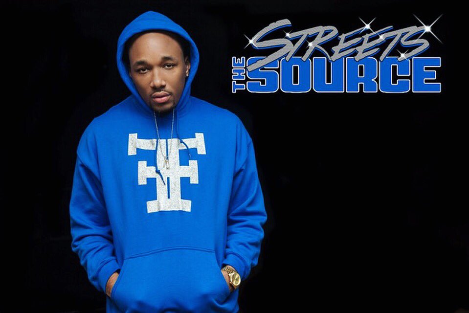 DJ_YoungShawn's tweet photo. Imma make my way back to πΊ tv in #2k18 !! Who gone tune in tho π€ #TheStreetsSource https://t.co/jWeuAgEtCM