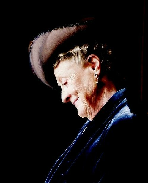 Happy birthday Maggie Smith 