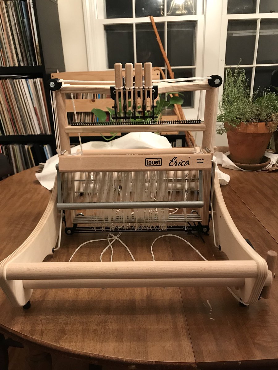 houseof_bear's tweet photo. Three days later, we’re in business. ➿➿➿ #tableloom #weaving https://t.co/vMrphEBidY