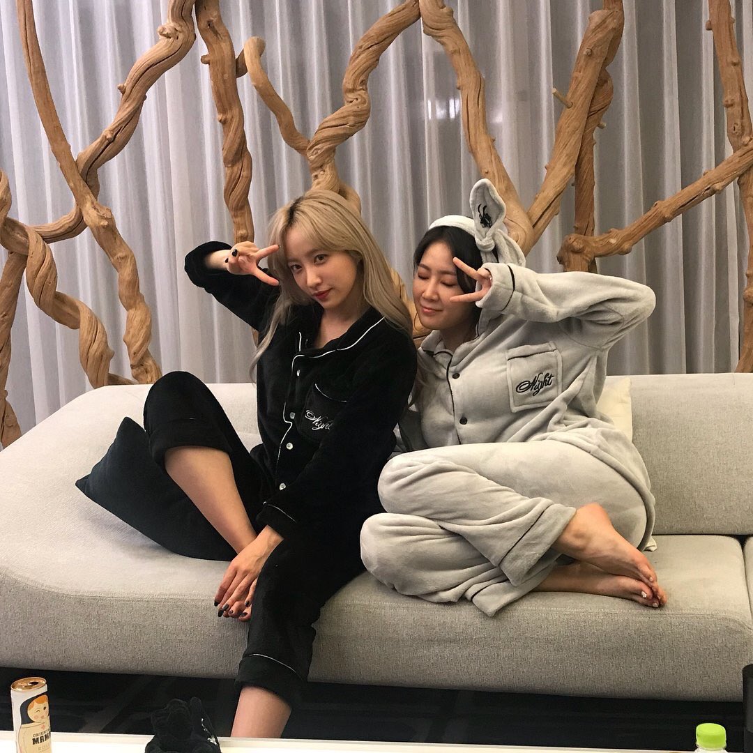 weheartHani's tweet photo. Soyou x Hani
Hot or cute they rock both https://t.co/PWGG7MFGk6