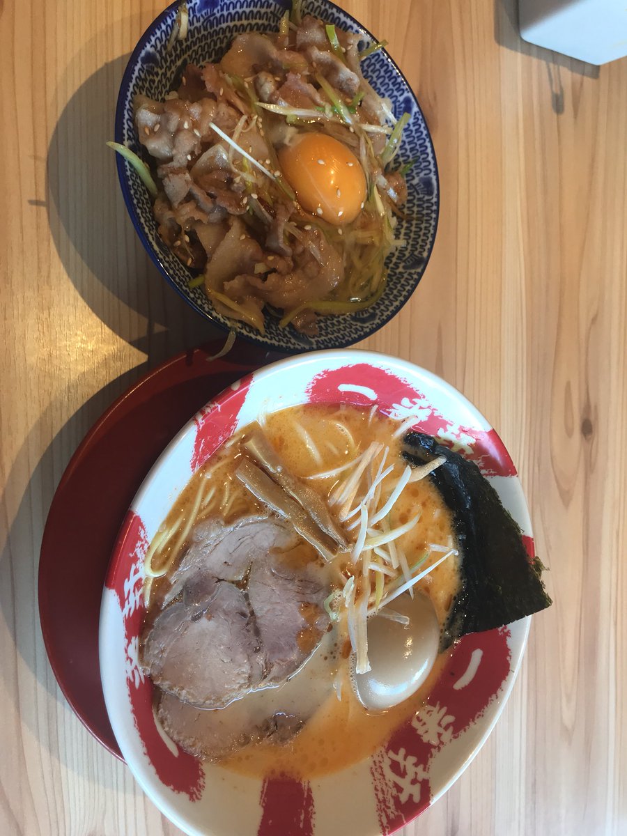 muchuuuuu_666's tweet photo. #一番軒

替え玉もらえる https://t.co/PjubevFMww
