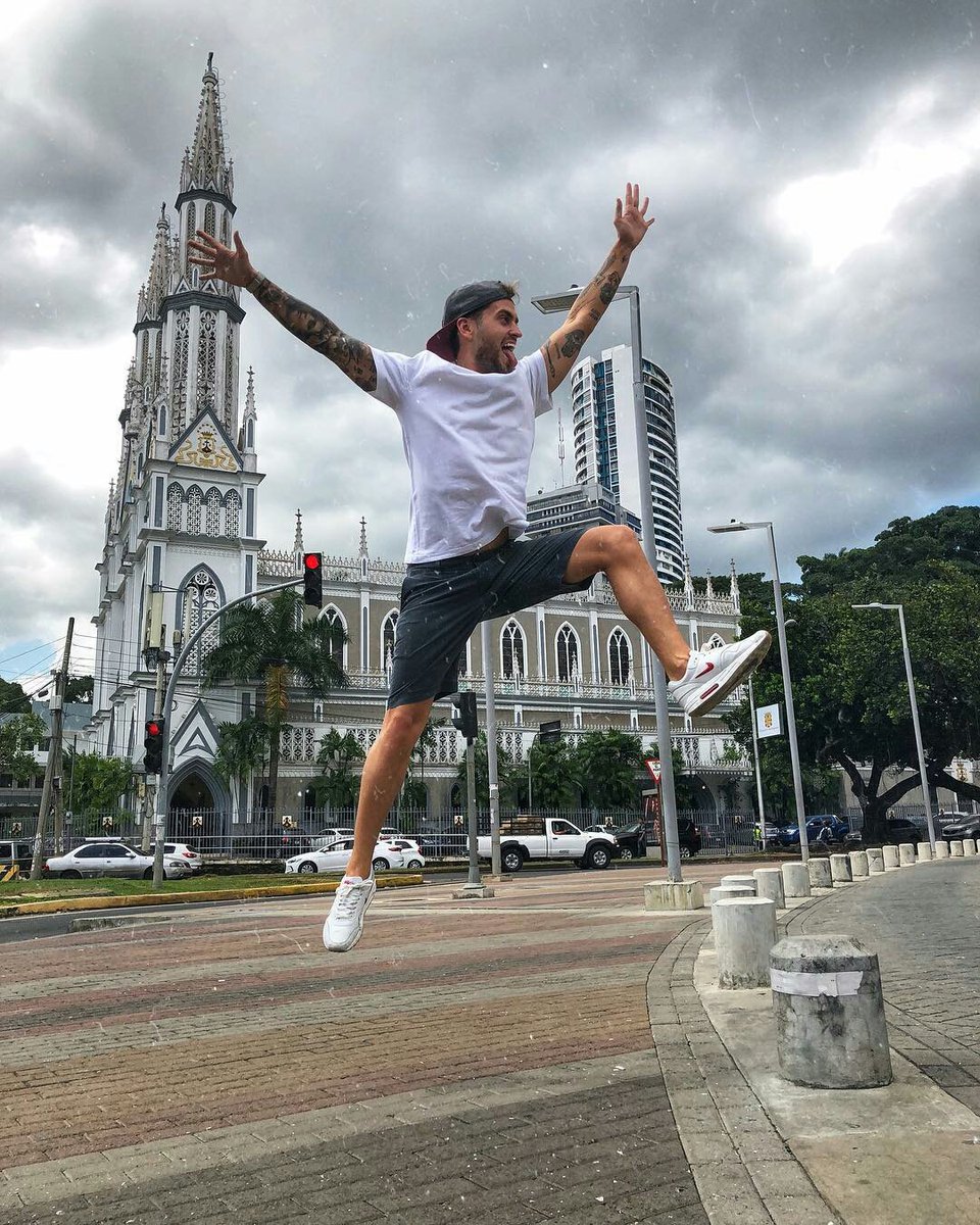 Cuca_AlwaysZgz's tweet image. Rodea en Panamá ♥️
#postRodea #Rodea