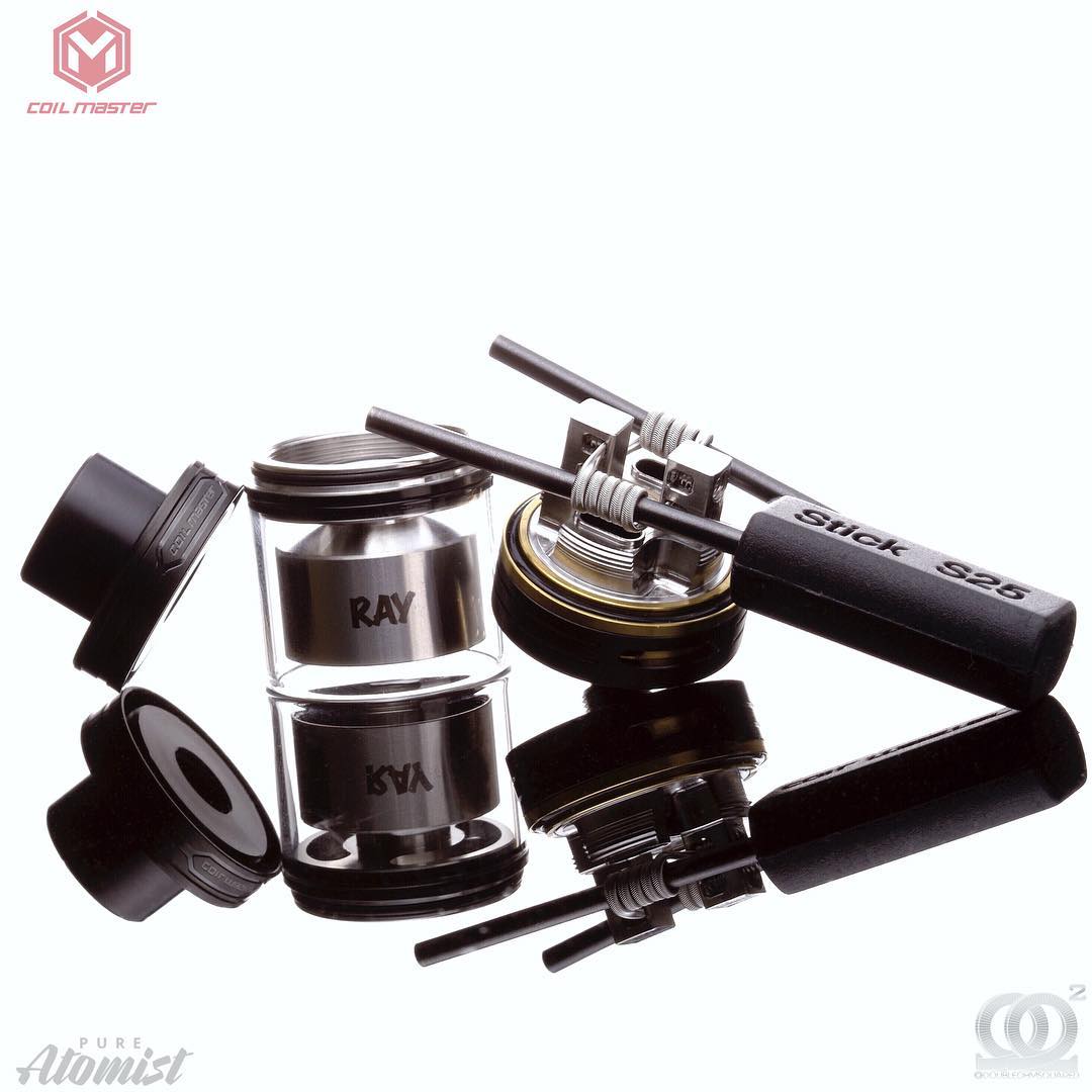 coilmasteruk's tweet photo. 3x27SS/36N80 aliens all pureatomist wire in the Coil Master Ray RTA
24mm Dual coil Velocity style deck that will hold 2ml. And 2.5 ceramic sticks for that dope color !!
📸: doubleohmsquared
#Coilmaster #Rayrta #ceramicstick https://t.co/484vLbDYVD