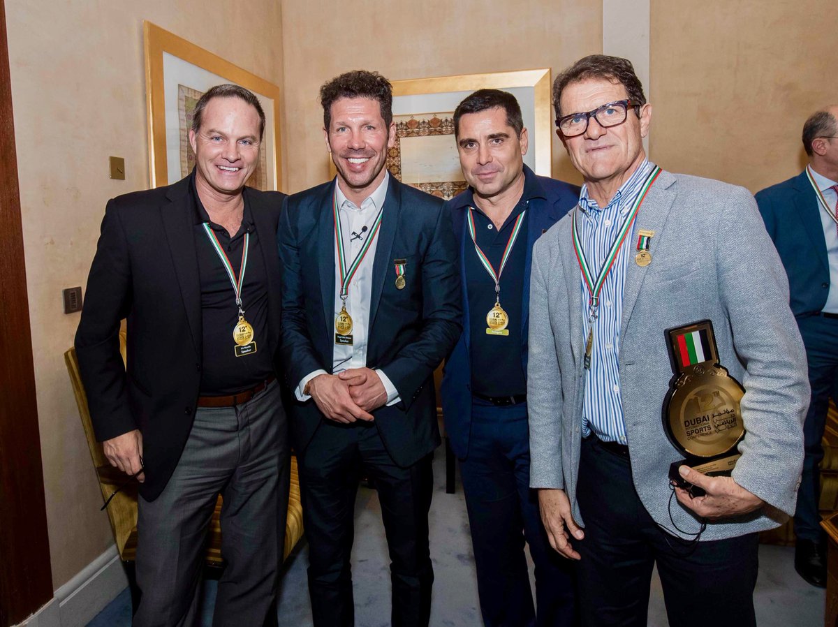 EricWynalda's tweet photo. I actually thought I was taller- apparently not - https://t.co/21kENPeZBJ