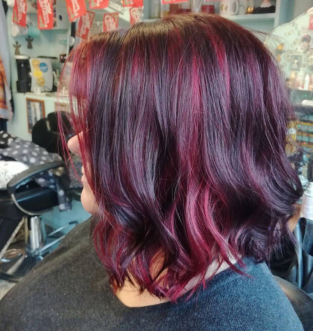 RockalilyLondon's tweet photo. Placement of colour is so important!!!!! #rockalilycuts #peekaboocolour #lorealpro #shoreditch #eastlondon #newhairdontcare #redhair #loreallondon #sliceme https://t.co/YYc8NnJv6h